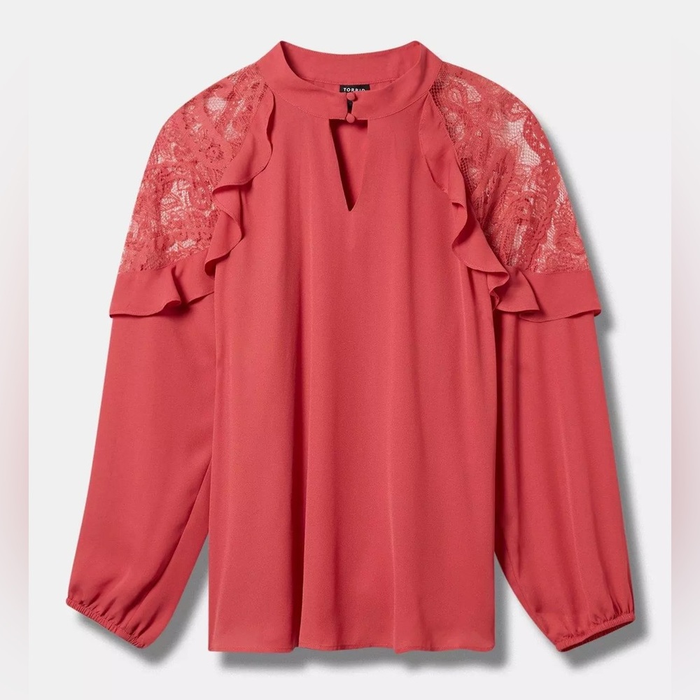 Torrid Georgette Crochet Inset Blouse Size 2 (18/20) NWT